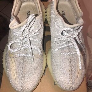 Yeezy 350’s with reflective strings